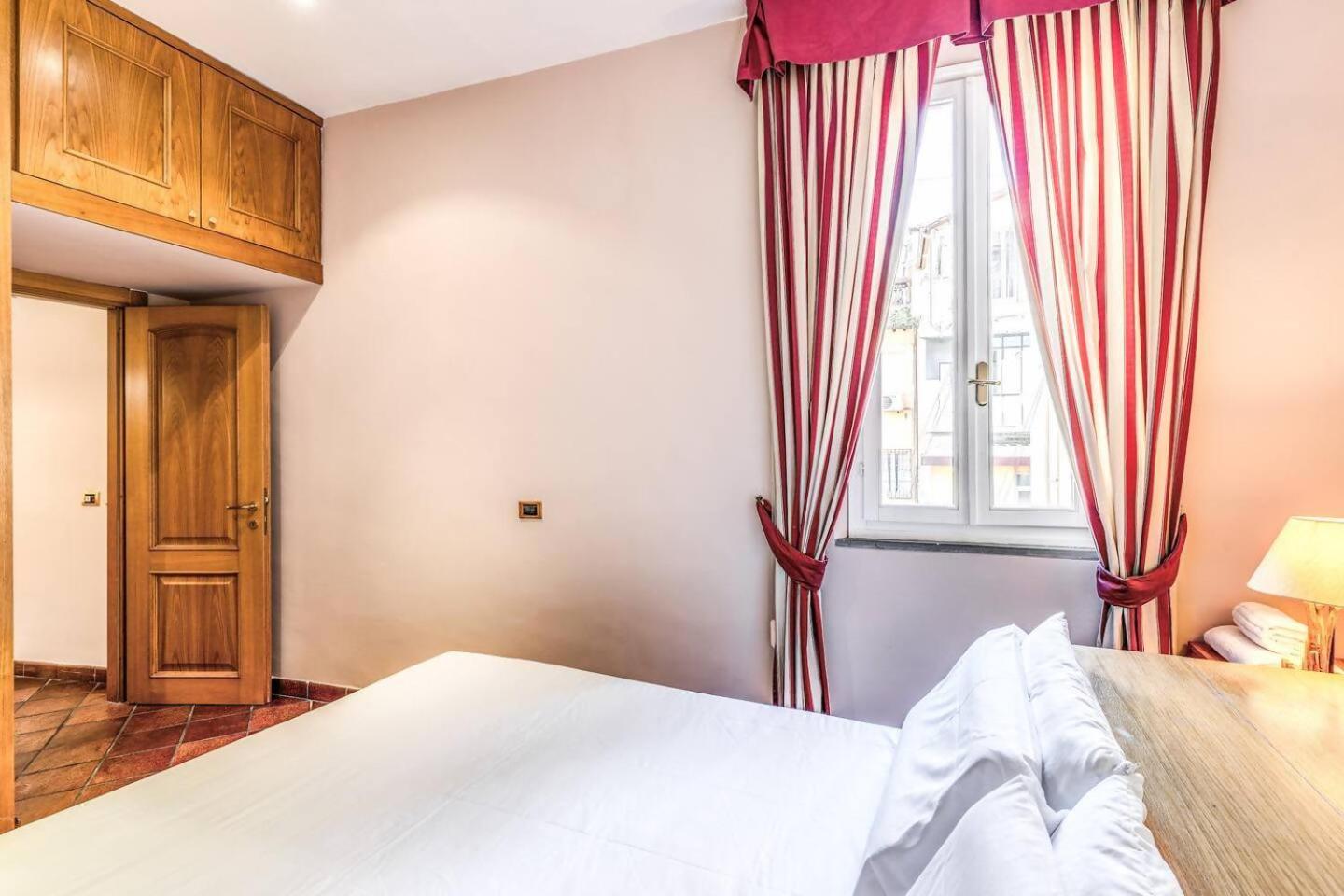 Appartement Cozy Flat In Trevi Fountain à Rome Extérieur photo